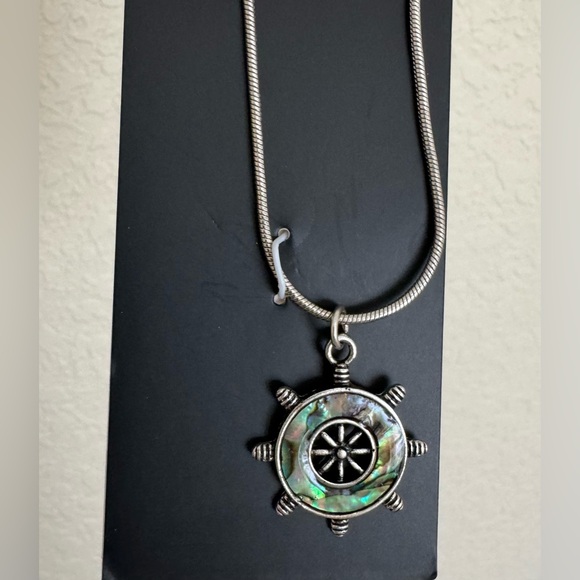 Steering Wheel Necklace,16”🦋 - Picture 2 of 3